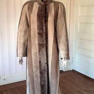 VINTAGE CHRISTIAN DIOR PARIS - BOUTIQUE FOURRURE - SHEARLING LEATHER COAT